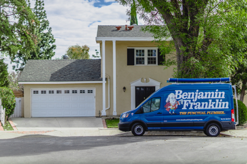 Service Minds Benjamin Franklin Plumbing tech arrived for garbage disposal installation in Pompano Beach
